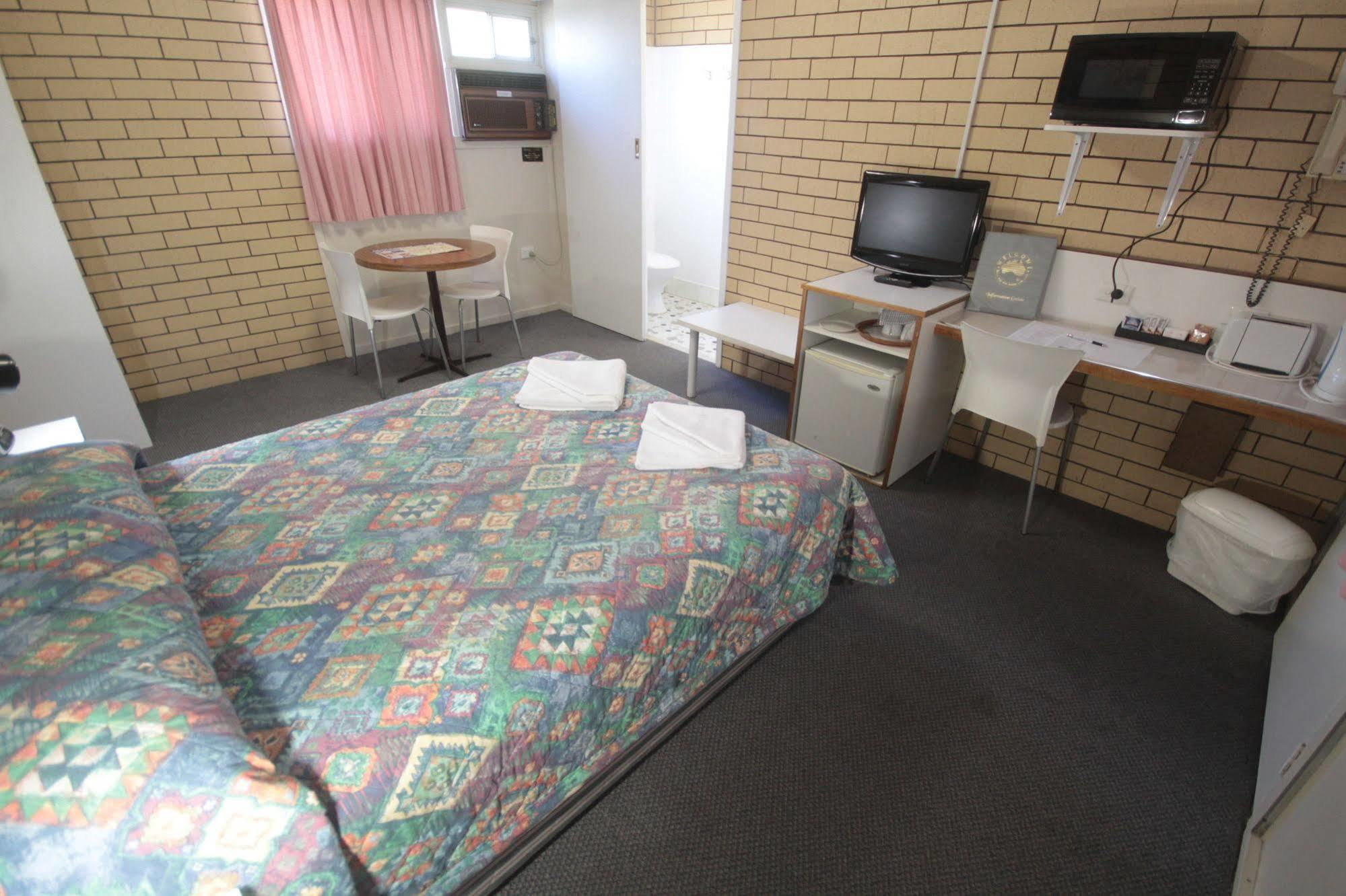 Binalong Motel Goondiwindi Εξωτερικό φωτογραφία