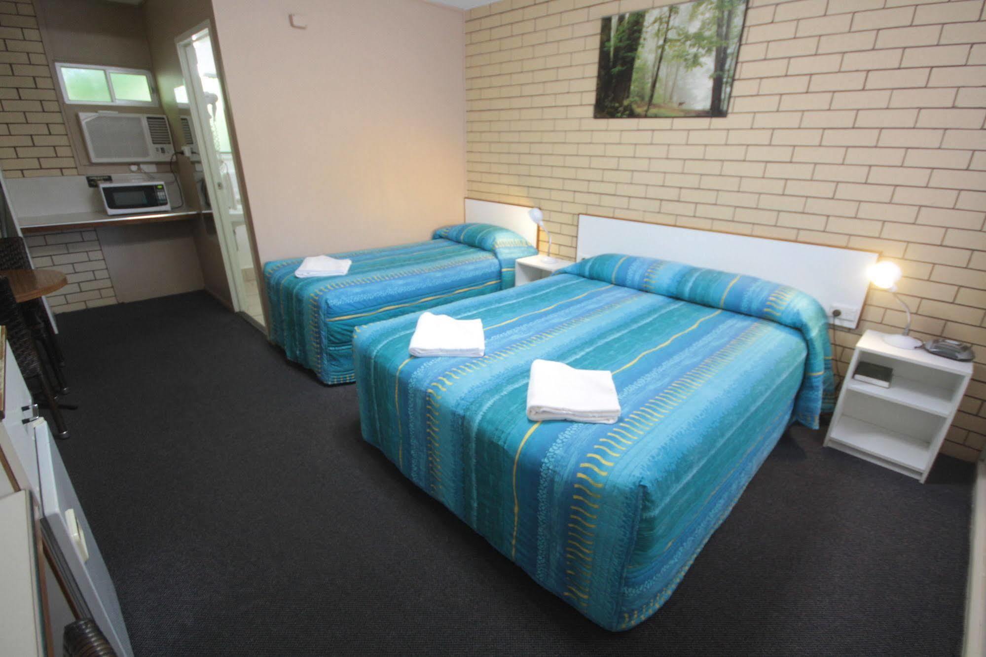 Binalong Motel Goondiwindi Εξωτερικό φωτογραφία